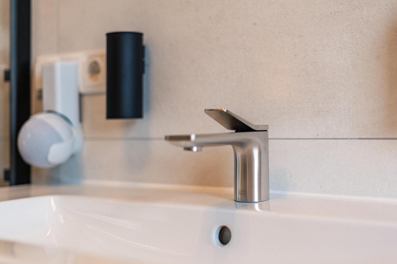 Alpdeluxe Smart Home - Balkon-Wanne-Tiefgarage-Bbq คอลบาร์มัวร์ ภายนอก รูปภาพ