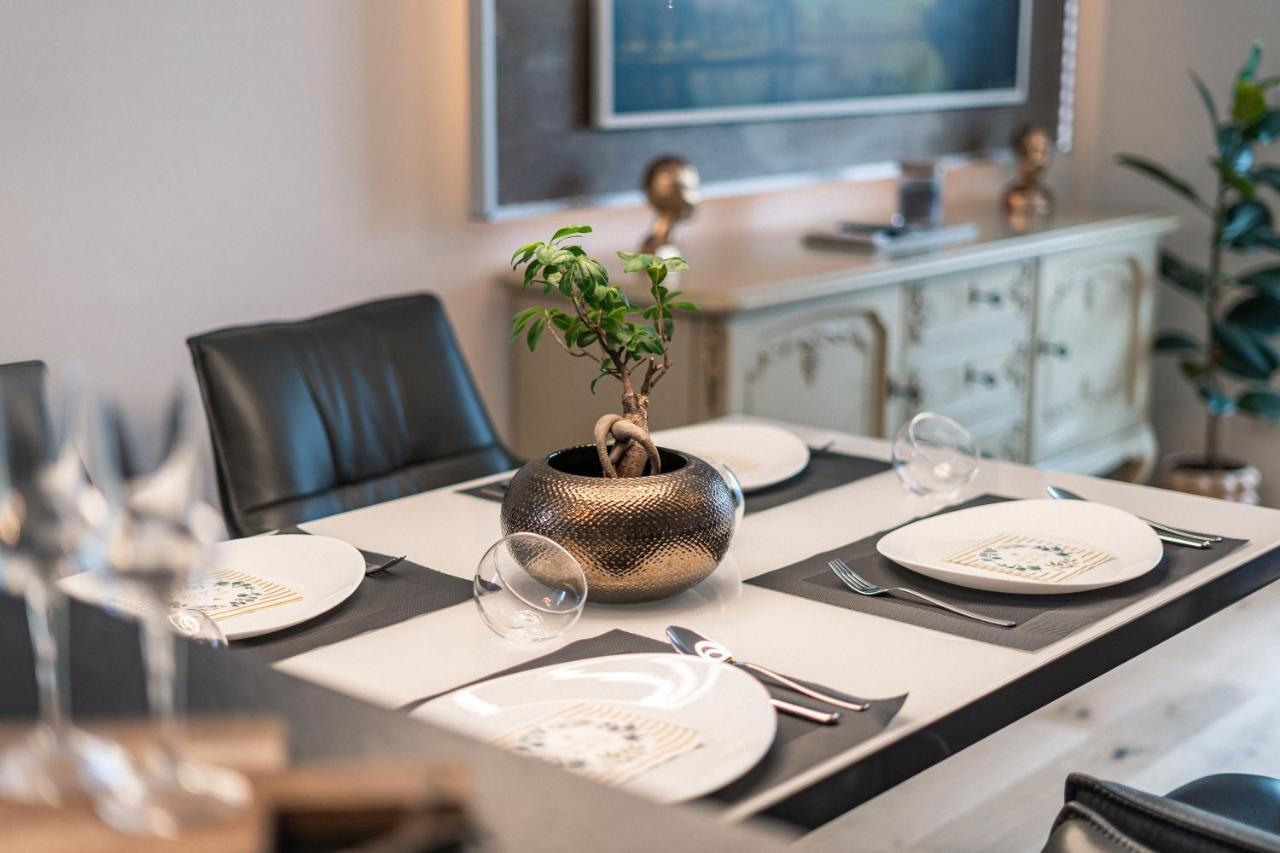 Alpdeluxe Smart Home - Balkon-Wanne-Tiefgarage-Bbq คอลบาร์มัวร์ ภายนอก รูปภาพ