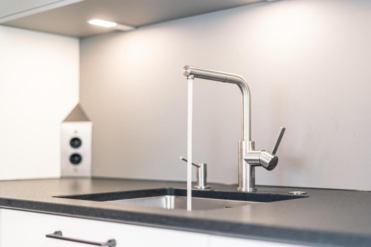 Alpdeluxe Smart Home - Balkon-Wanne-Tiefgarage-Bbq คอลบาร์มัวร์ ภายนอก รูปภาพ