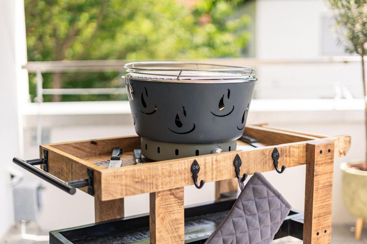 Alpdeluxe Smart Home - Balkon-Wanne-Tiefgarage-Bbq คอลบาร์มัวร์ ภายนอก รูปภาพ